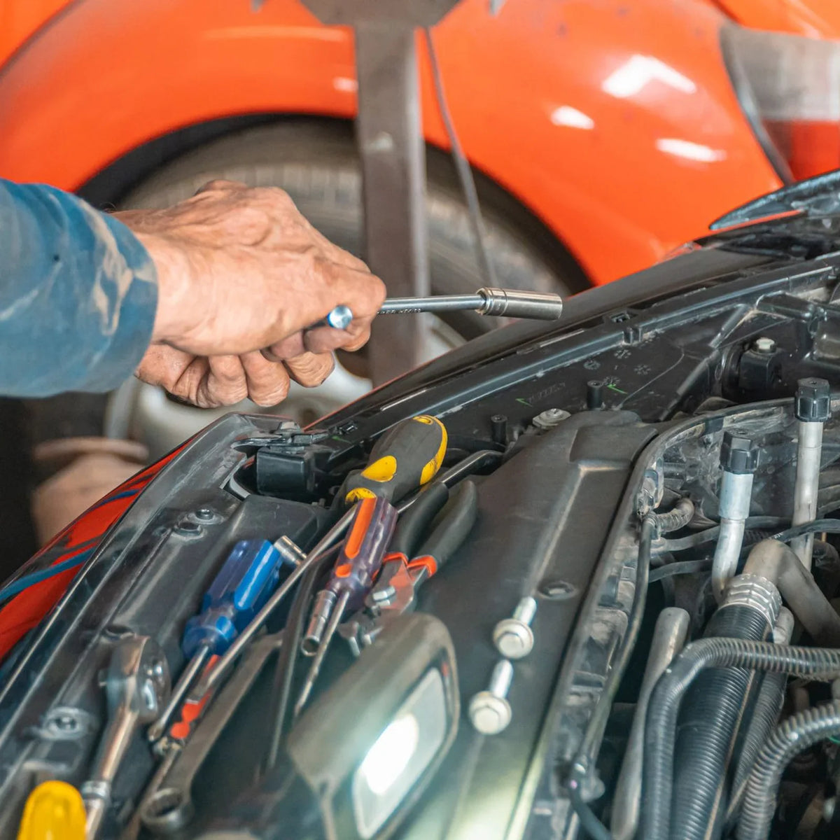 Imagen referencial de Reparación de automóviles
